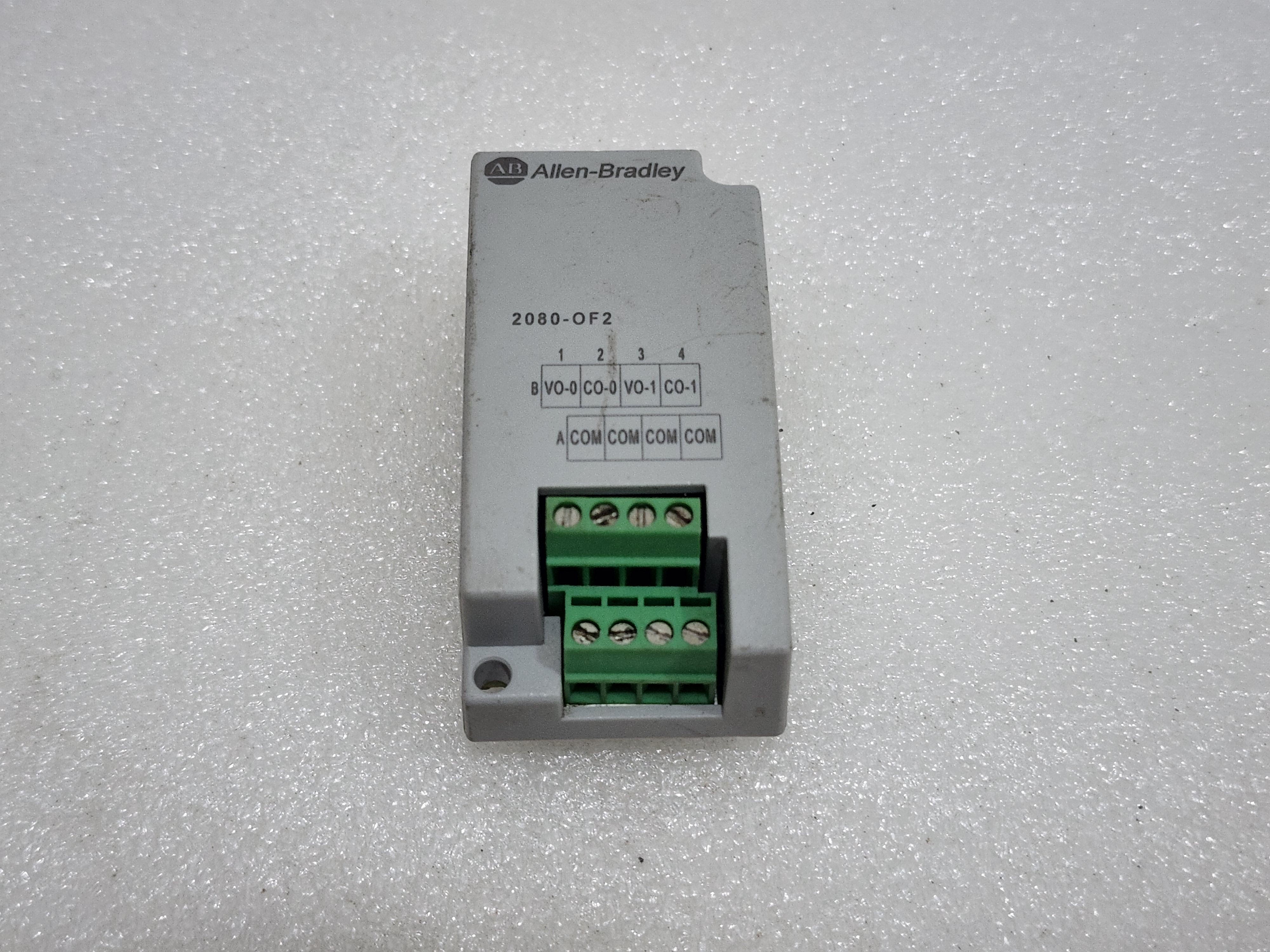 ALLEN BRADLEY CAT 2080-OF2 MICRO800 ANALOG OUTPUT MODULE